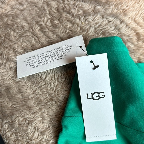 UGG Biker Shorts NWT - Picture 3 of 5